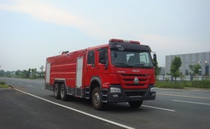 豪沃雙后橋水罐消防車（16噸）